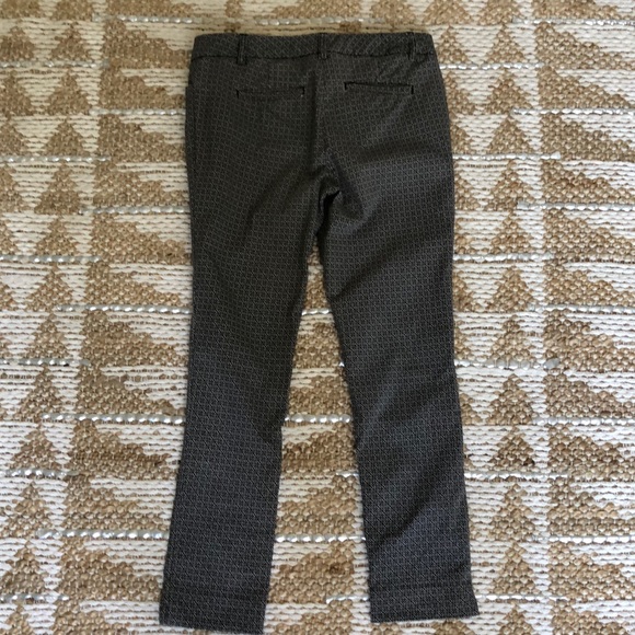 VAN HEUSEN STUDIO SLIM FIT CROP CAPRI. - Picture 4 of 6